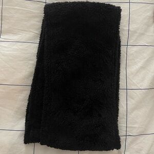 32 Degrees Black Fleece Infinity Scarf